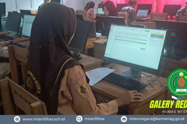 Dua Siswa MTsN 10 Hulu Sungai Selatan Asah Kemampuan di Olimpiade Madrasah Indonesia Bidang IPS