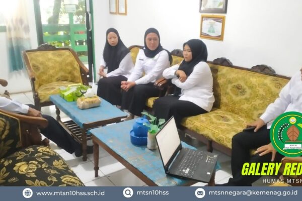 Tim Pembina Gugus Depan MTsN 10 HSS Gelar Rapat Koordinasi Persiapan Akreditasi Gugus Depan