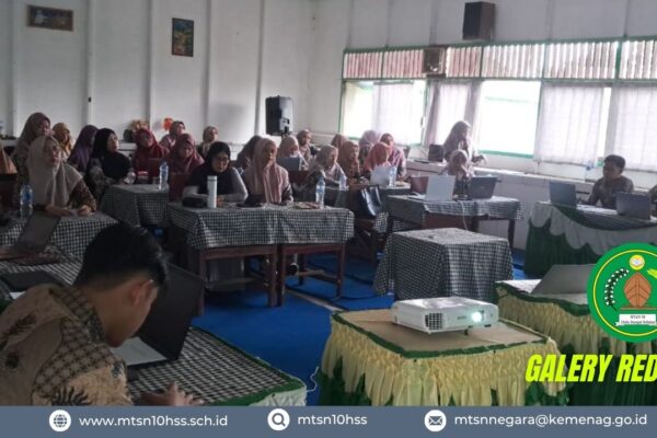 MTsN 10 Hulu Sungai Selatan Gelar Rapat Koordinasi Bulanan Bahas Persiapan Pembelajaran Menjelang Asesmen Sumatif