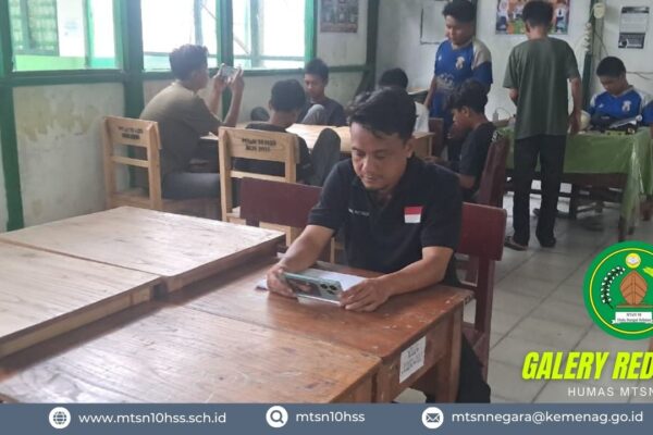 MTsN 10 Hulu Sungai Selatan Gelar Seleksi Tim Utama Mobile Legend,