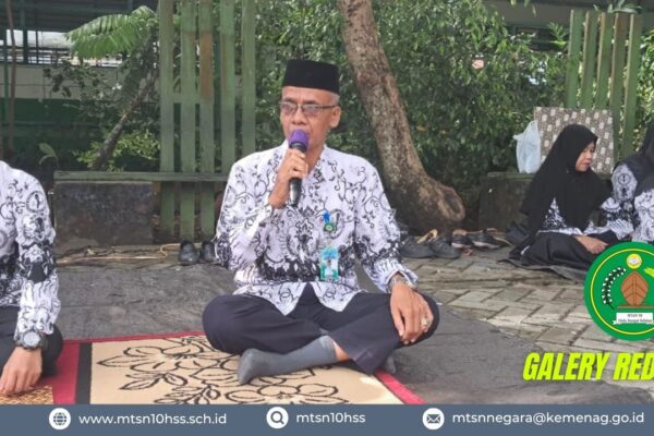 MTsN 10 Hulu Sungai Selatan Resmi Lepas Kontingen Olimpiade Madrasah Indonesia Tingkat Provinsi Kalimantan Selatan 2025