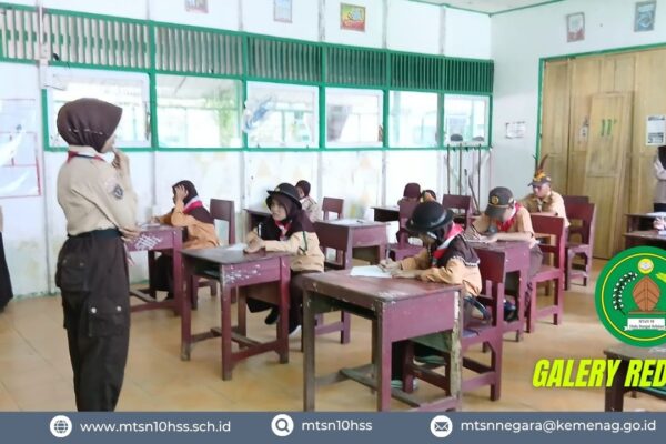 Puluhan Peserta Antusias Ikuti Lomba Morse pada Ajang Siaga Scout Competition di MTsN 10 Hulu Sungai Selatan